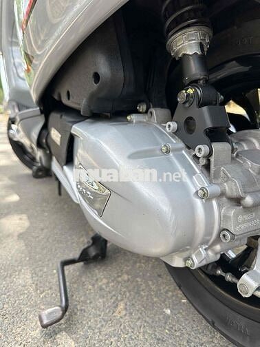 Piaggio Vespa 125cc 2021 Xám 844.6 km