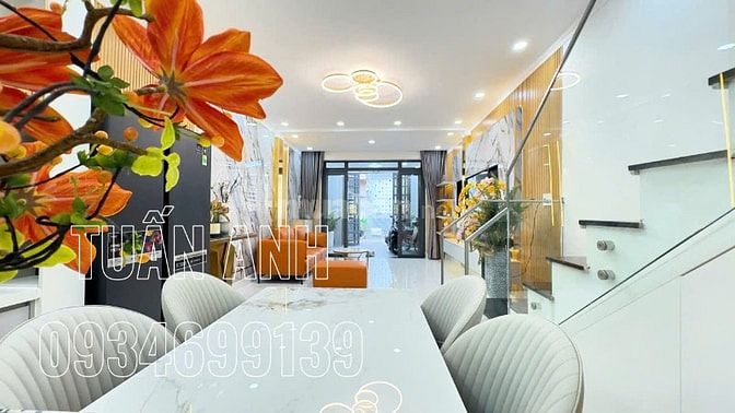 Bán Nhà Trệt Lầu Sân Thượng 4 P.N _ Hẻm Xe Hơi 6M _ Ngay Ủy Ban Nhà Be
