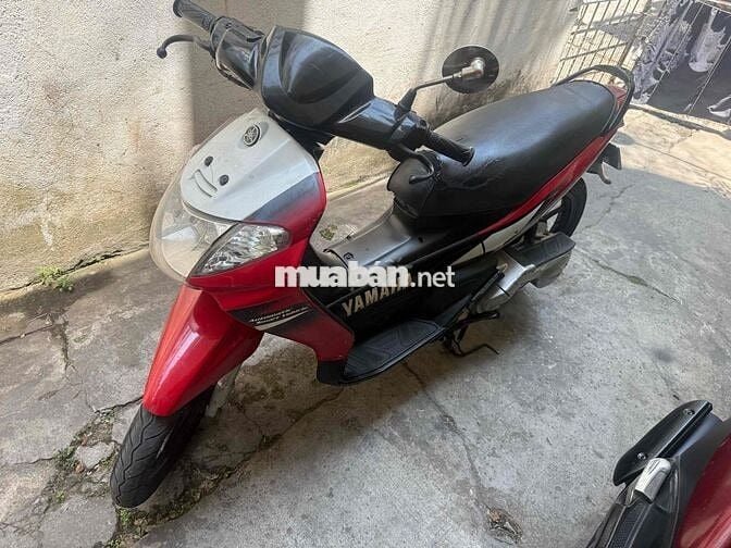 Yamaha Nouvo  nhut doi 2006