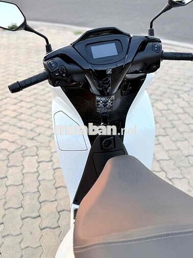 Honda SH 160 2026 Trắng 800 km bstp chính chủ
