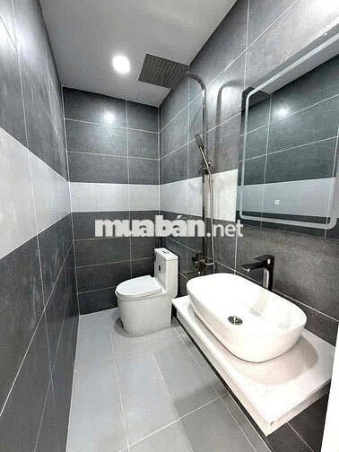 Hẻm 5m Thông TÔ HIỆU, 4 x 18m, 1 Lầu, 3 Phòng Ngủ, 2 WC