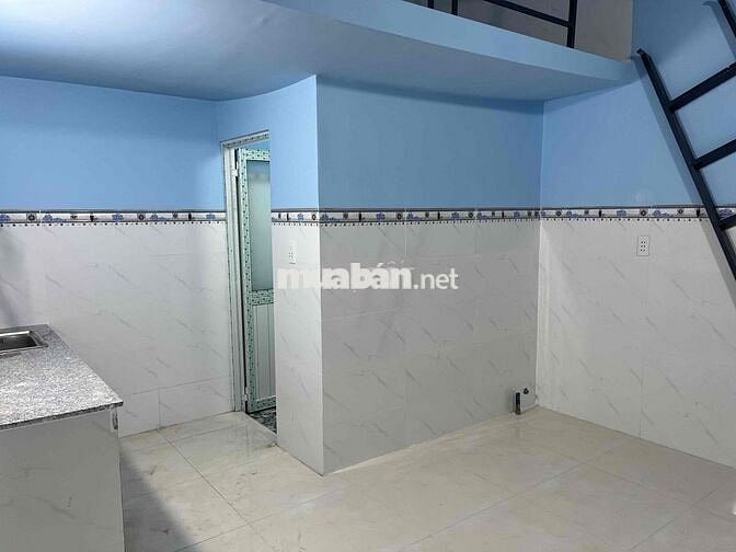 Nhà trọ 1 mặt thoáng mát mới xây phù hợp công nhân đi làm ca
