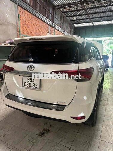 Toyota Fortuner 2017 Trắng