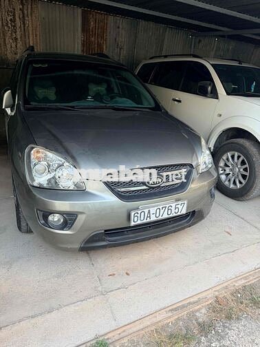 Kia Carens 2010 89562 km Xám