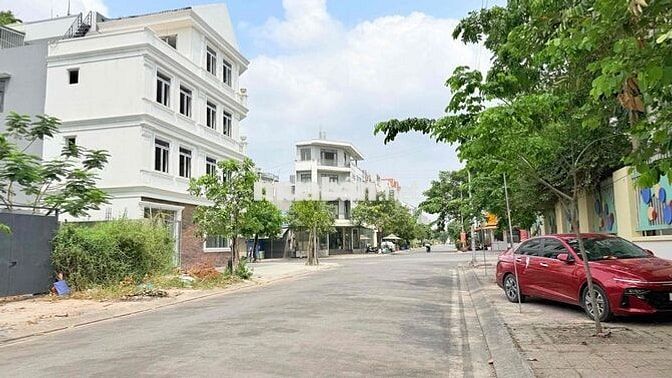 BÁN ĐẤT DT: 5x18 Đường Rộng 16m KDC ÊM ĐỀM PHƯỜNG LINH XUÂN THỦ ĐỨC