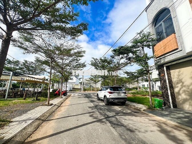 NGỘP NGÂN HÀNG BÁN RẺ LẠI LÔ ĐẤT 5X19 NGAY CÂY XĂNG BÌNH HOÀ,TÂN TRIỀU