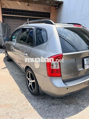 Kia Carens 2010 89562 km Xám