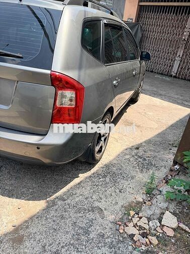 Kia Carens 2010 89562 km Xám