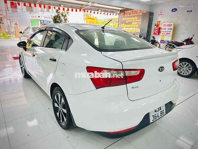 Kia Rio 2016 Trắng Số sàn