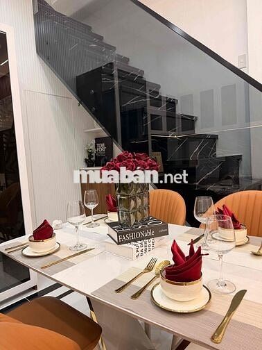 CHỦ ĐI ÚC – BÁN GẤP VILLA MINI NGANG 10M – SÁT CĂN HỘ PH