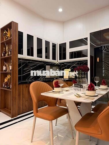 CHỦ ĐI ÚC – BÁN GẤP VILLA MINI NGANG 10M – SÁT CĂN HỘ PH