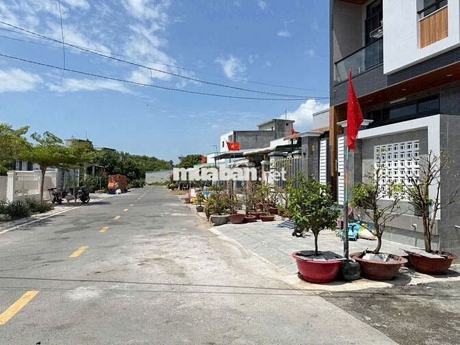 CHỦ KẸT TIỀN BÁN GẤP ĐẤT LỘC AN - HỒ TRÀM NGAY CẠNH TRẠM Y TẾ