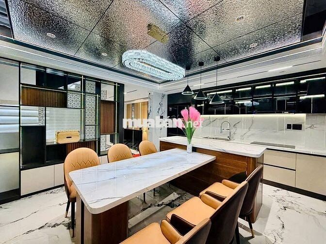 Thang máy 5,5 tầng Full Nội thất đầy đủ Thống Nhất p11 hẻm 5m giá 13.x