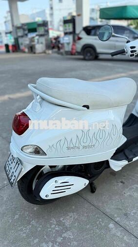 [ĐẸP XỈU]Vespa 3v ie up Trustine Bieber Siêu Đẹp!