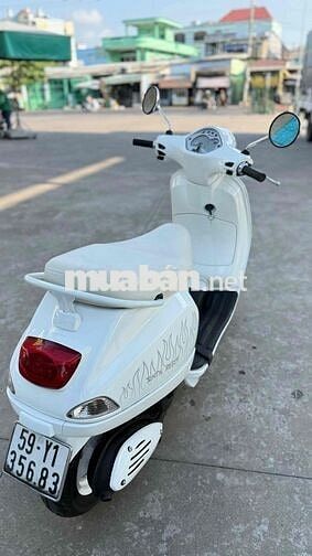 [ĐẸP XỈU]Vespa 3v ie up Trustine Bieber Siêu Đẹp!
