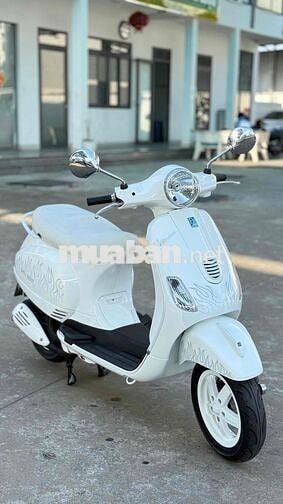 [ĐẸP XỈU]Vespa 3v ie up Trustine Bieber Siêu Đẹp!