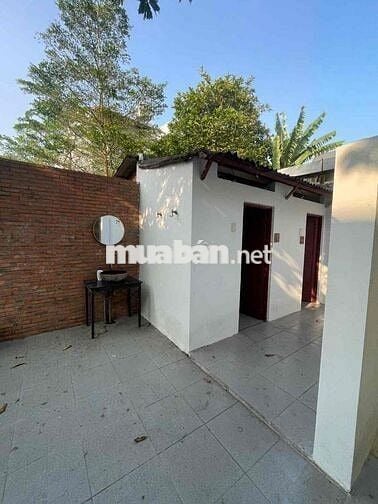 Mặt bằng Kinh Doanh sân 600m2 +150m2 Phòng lạnh sẵn đồ bán cf