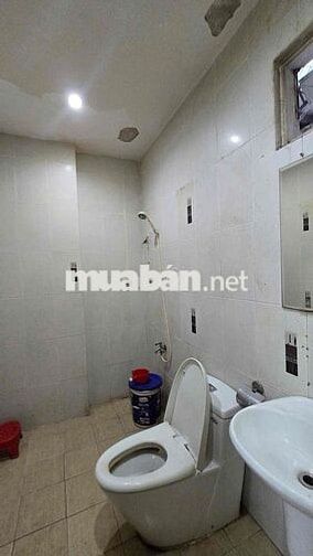Cho thuê nhà phố mặt tiền đường hẻm 12m Giá 12tr oto vào tận nhà