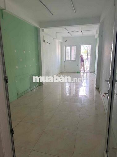Cho thuê nhà nguyên căn mặt tiền Võ Văn Tần, P. Bàn Cờ