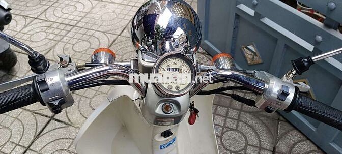 Honda Crea 50cc Trắng