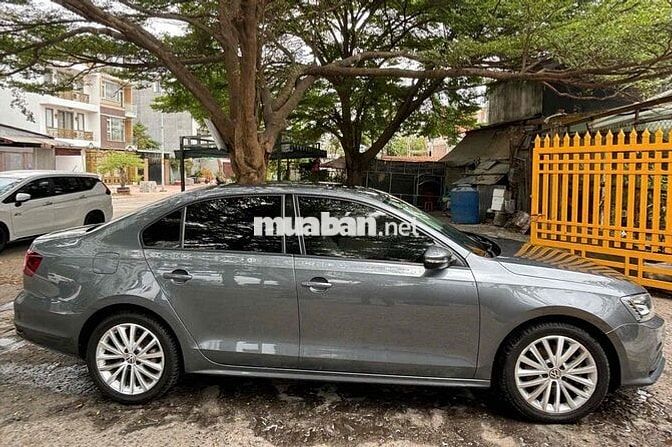 Volkswagen Jetta 2016 Xám