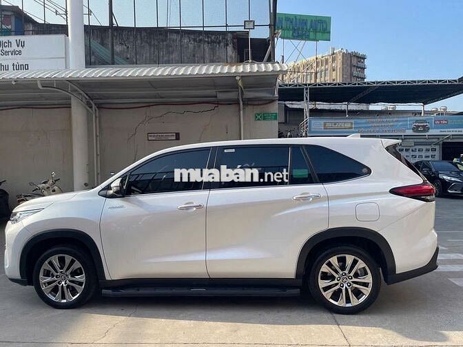 INNOVA CROSS HYBRID 2025 - GIÁ TL