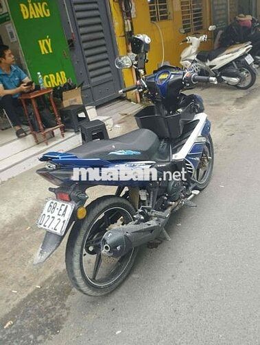 Yamaha Exciter Xanh trắng Côn tay