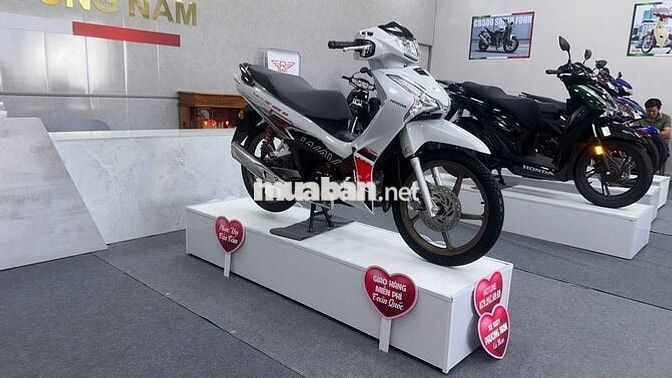 Honda Wave 125R Trắng