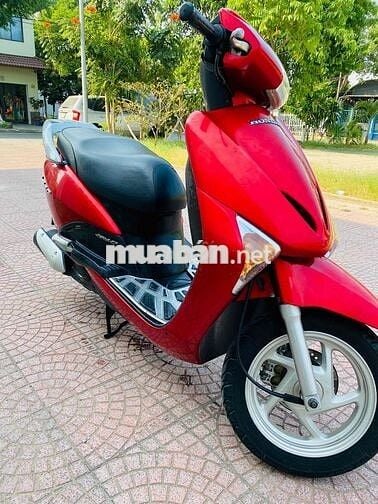 Honda Lead màu Đỏ