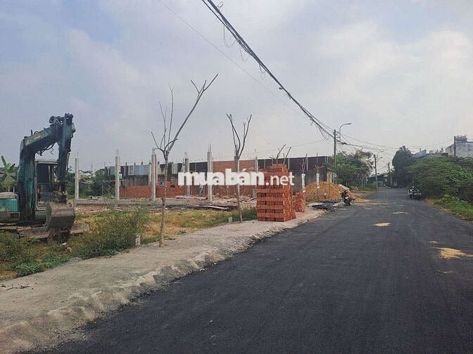 Chủ Cần Bán 3 Lô Đất SHR.mặt tiền đường nhựa,120m2,giá đầu tư