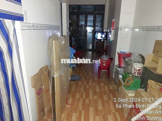 Cho thuê nhà nguyên căn (2 mặt tiền) ngay chợ Lái Thiêu