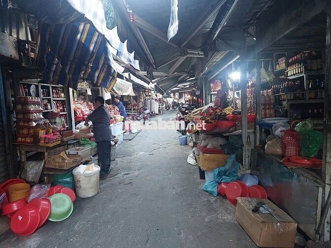 Cho thuê nhà nguyên căn (2 mặt tiền) ngay chợ Lái Thiêu