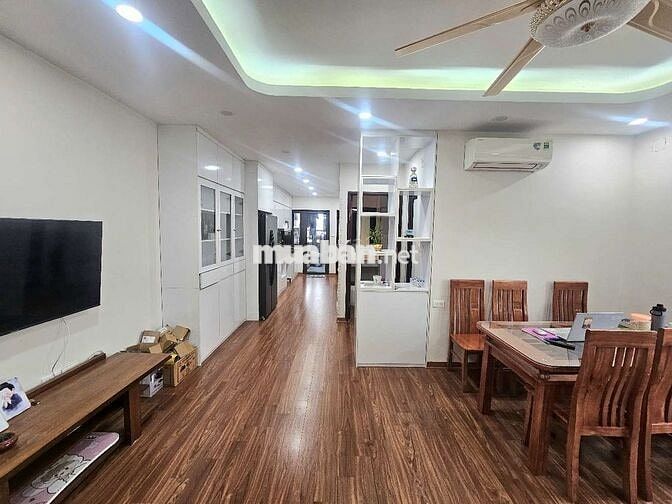 Chính chủ bán CC BQP - 75m2 - 2 Ngủ - 2Wc - Chỉ 5.55 tỷ (MTG)