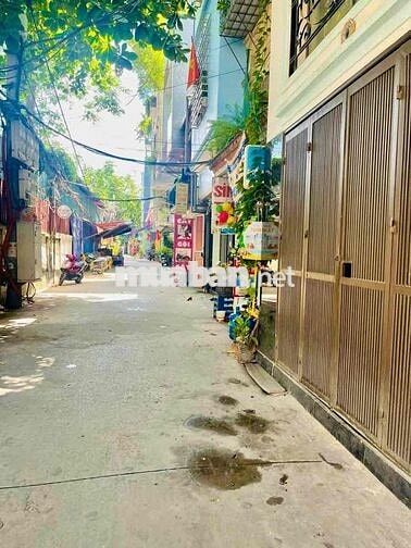 Gần ô tô phố Giáp Bát nhà đẹp 2 thoáng dân xây ở ngay 49m2 x5T giá nhỉ