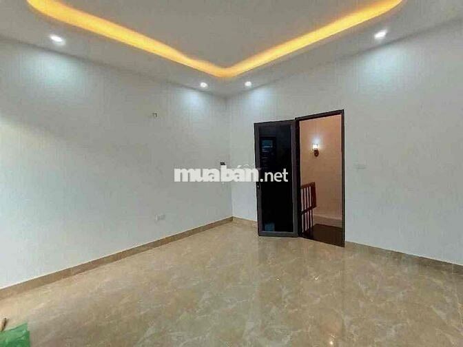 20m ra ô tô chánh phố Vĩnh Hưng nhà đẹp kinh doanh thông 40m2 x5T giá