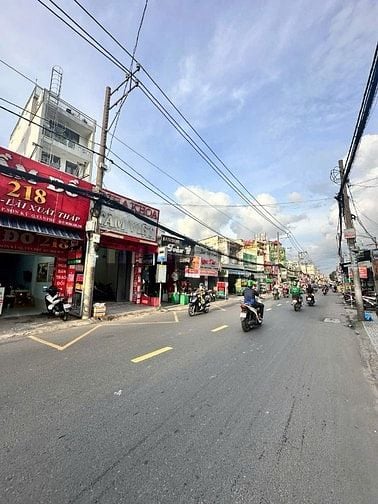 MTKD Tân Kỳ Tân Quý gần Lê Trọng Tấn. DT: 6.4mX30m.