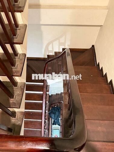 NHÀ KIM ĐÔNG, Ô TÔ, SỔ ĐỎ NỞ HẬU 61M, GIÁ TRÊN 15 TỶ CÓ THƯƠNG LƯỢNG.