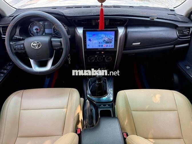 Toyota Fortuner 2017 2.4G 4x2 - Nhập Indo
