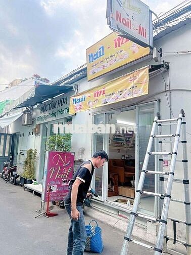 SANG TIỆM NAIL MT PHAN HUY ÍCH - TÂN BÌNH