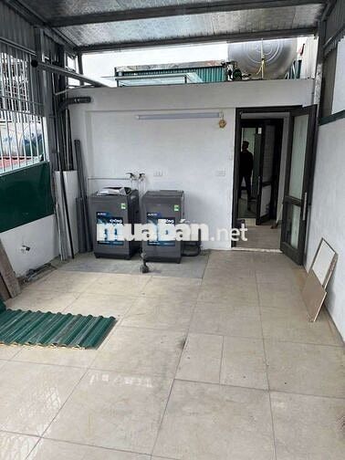 Bán nhà chính chủ mới đẹp phố Lĩnh Nam 50m2, 5 Tầng, 8 Phòng khép kín 