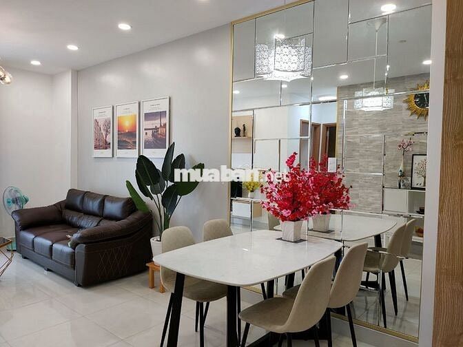 Cho thuê CH 2PN 2WC Full nội thất cực đẹp - Tầng Đẹp Hướng mát - 14tr