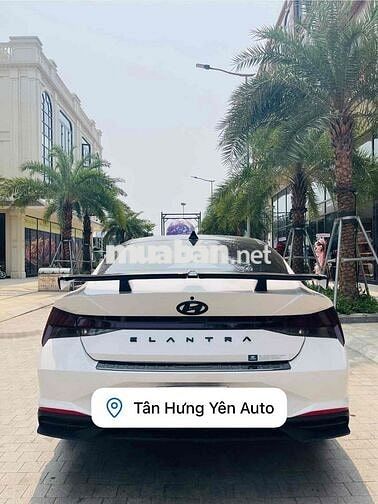 Hyundai Elantra 2024 1.6 18.000km Trắng