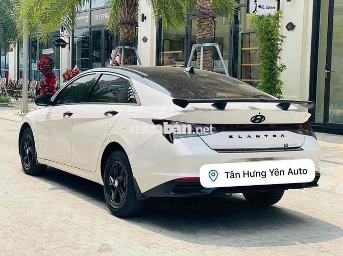 Hyundai Elantra 2024 1.6 18.000km Trắng