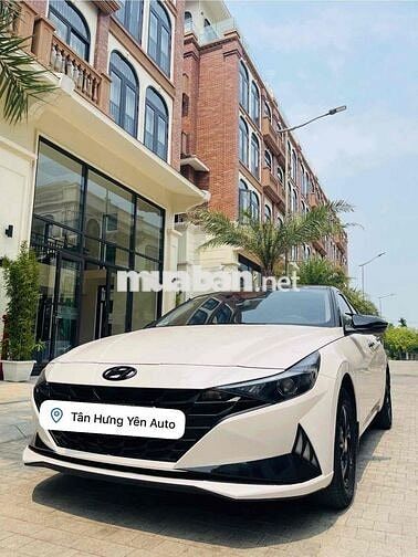 Hyundai Elantra 2024 1.6 18.000km Trắng