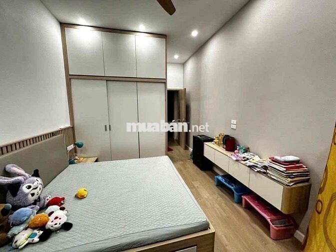 Nhà đẹp phố Giáp Nhị 2 thoáng dân xây ở ngay 35m2 x5T giá 6.8 tỷ sổ CC