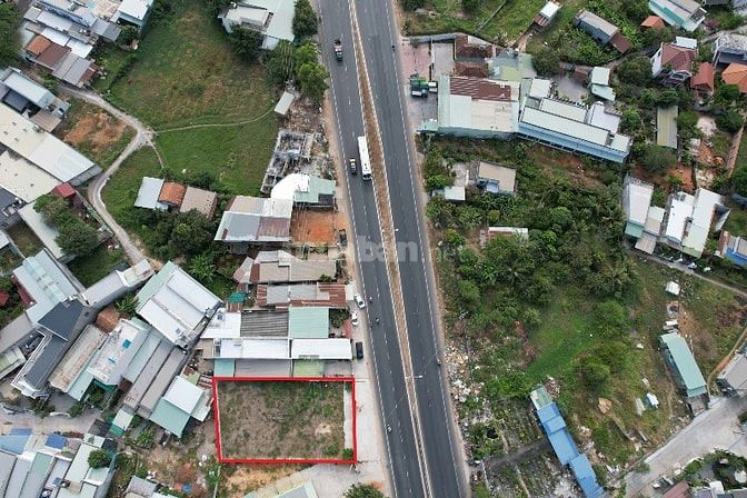 Bán đất Quốc lộ 1A Trường Chinh, 5,55 tỷ, 663m2, mặt tiền 20m TLượng