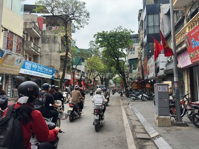 Mặt phố Trương Định, Hai Bà Trưng. Căn góc 36m2 x 5 tầng, KD tốt- SĐCC