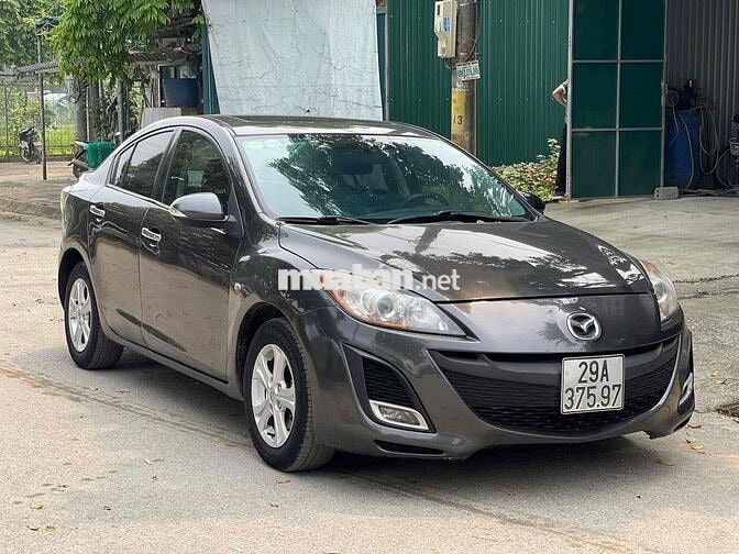 Mazda 3 Xám 5 chỗ Số tự động