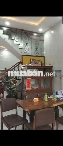 Nhà 3 tầng sàn BTCT gần chợ Vĩnh Lộc A