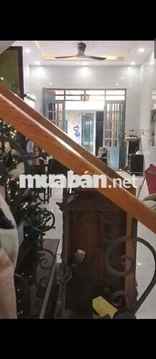 Nhà 3 tầng sàn BTCT gần chợ Vĩnh Lộc A